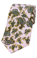 Soprano Vintage Paisley On Pink Ground